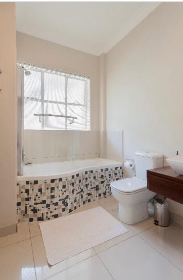 Modern In Rosebank Appartement Johannesburg